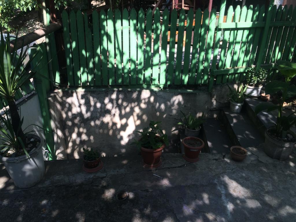 Apartment Liko ティビリシ エクステリア 写真